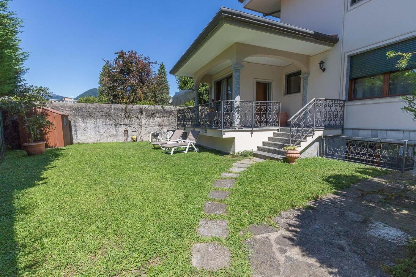 La Petite Dame - Lake Maggiore - 100 M From The Lake Verbania Exterior photo