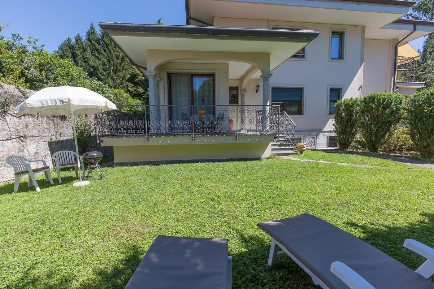 La Petite Dame - Lake Maggiore - 100 M From The Lake Verbania Exterior photo